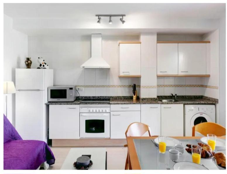 La Riviera Apartment Дения Екстериор снимка